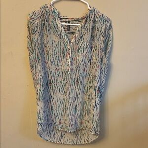 Maurices Blue and White Patterned Tank Top (Bin B)